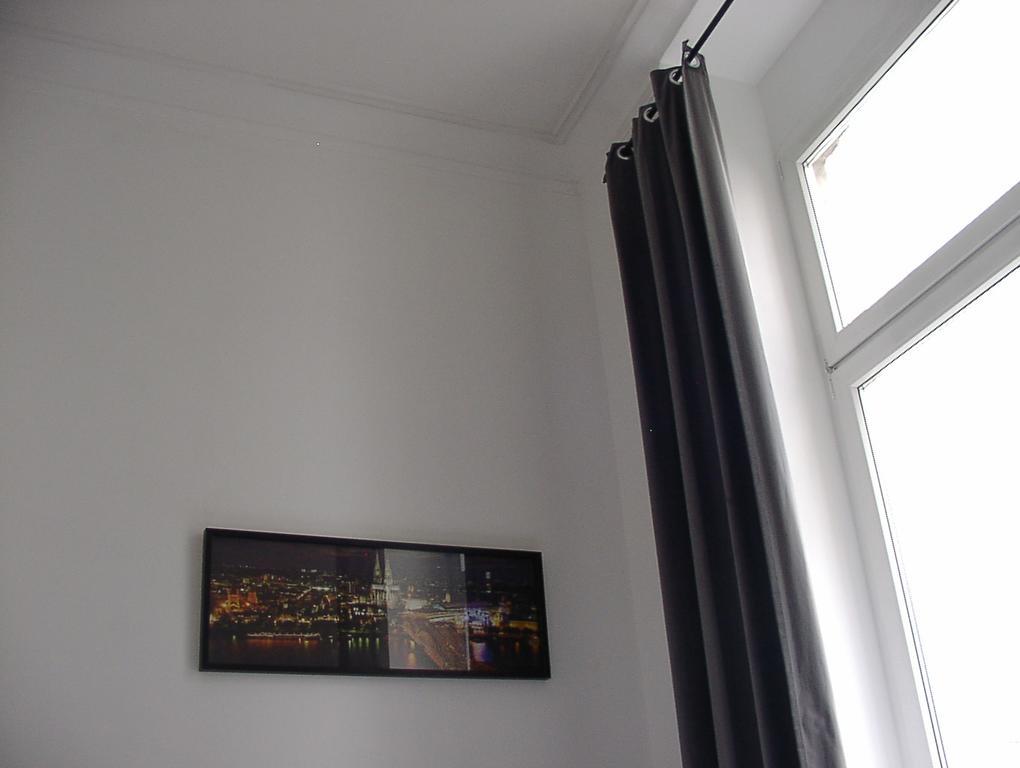 Ferienwohnung Bankwitz Köln Szoba fotó